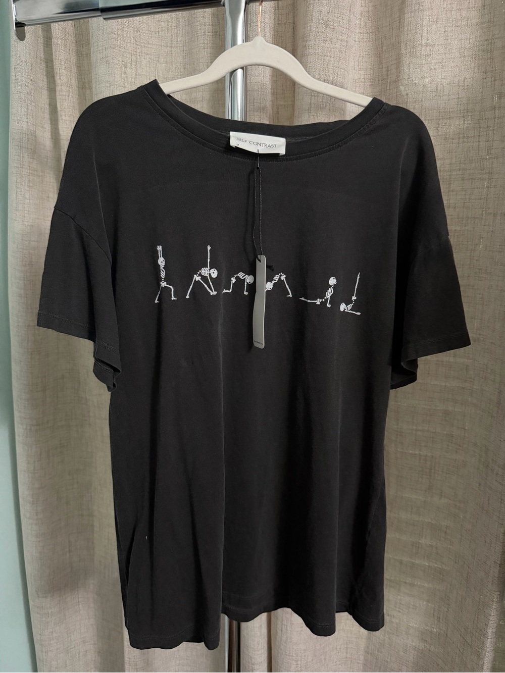 SELF CONTRAST Black Tee with White Skeleton Graphic-Yoga